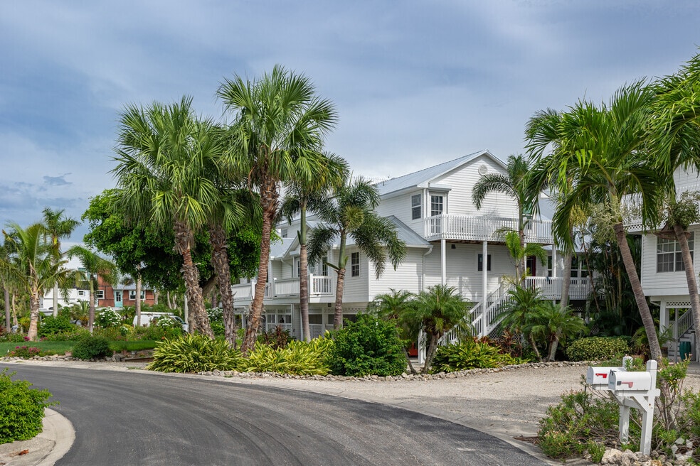 Neighborhood_Bokeelia_FINAL_021624