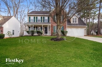 6214 Forest Pond Dr, Charlotte, NC 28262