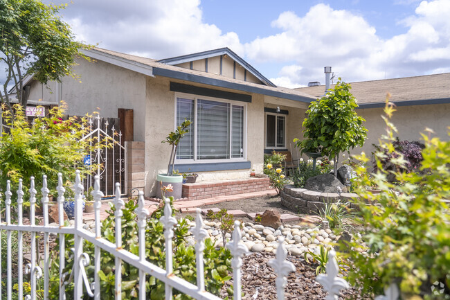 The amazing greenery in the front yard of homes in the Commodore area.