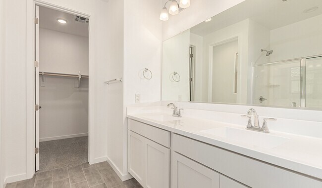 12392 W Parkway Ln, Avondale, AZ 85392 - photo 7