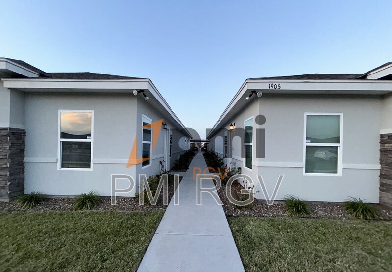 1905 Stauffers St unit 4, Weslaco, TX 78596 - photo 1