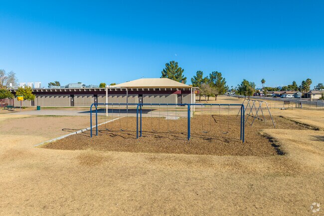 Glendale's Desert Palms Elementary fosters creativity and academic achievement.