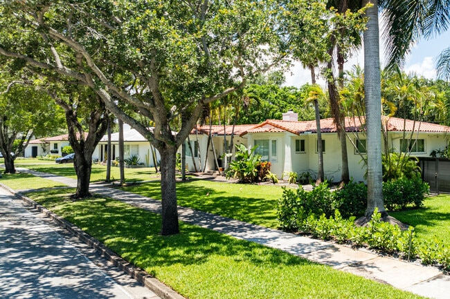 Many of the residential streets in Miami Shores have paved sidewalks to safely commute on foot.