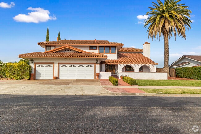 Spanish-style homes dot the Meadowbrook neighborhood.