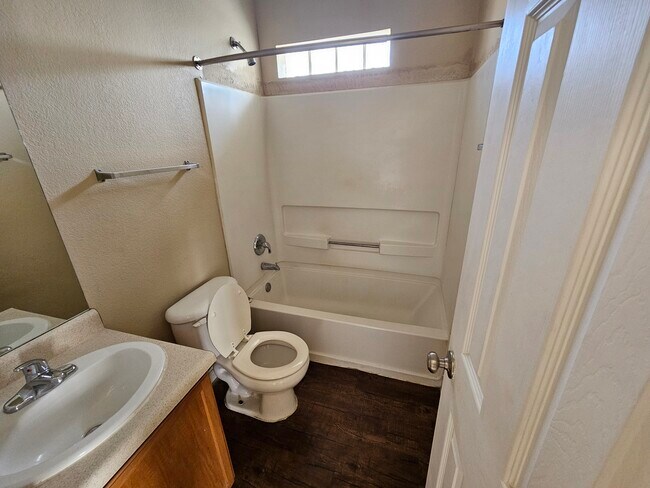 Harlandale Building, San Antonio, TX 78214 - photo 5