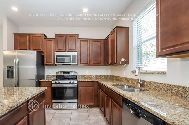 6341 Shore Vista Place, Apollo Beach, FL 33572 - photo 4