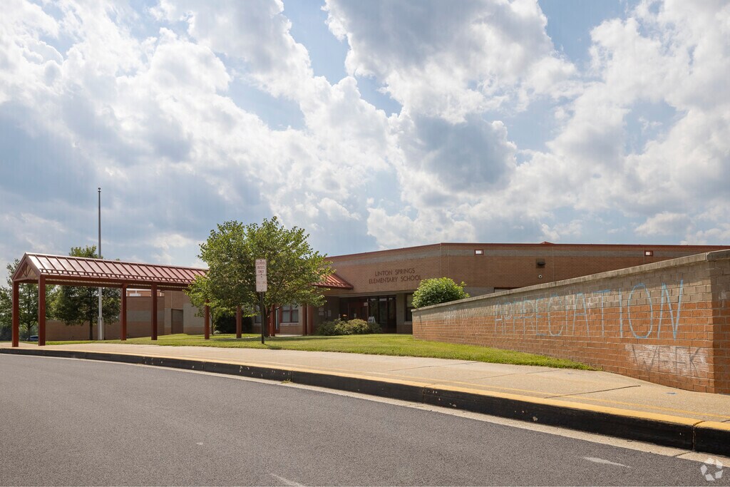 Linton Springs Elementary School front entrance in Eldersburg.