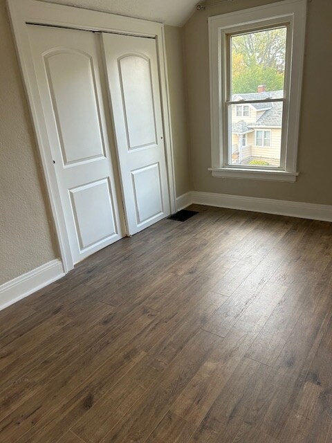 2032 Manitou Ave unit 2, Saint Paul, MN 55119 - photo 5