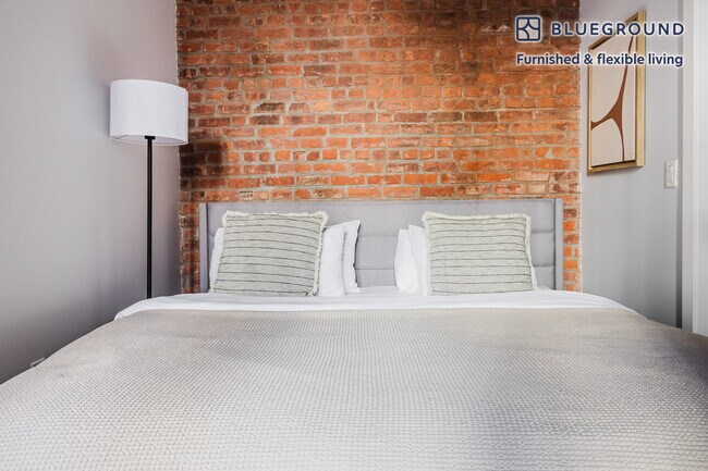 195 Stanton St unit FL4-ID1551, New York, NY 10002 - photo 7