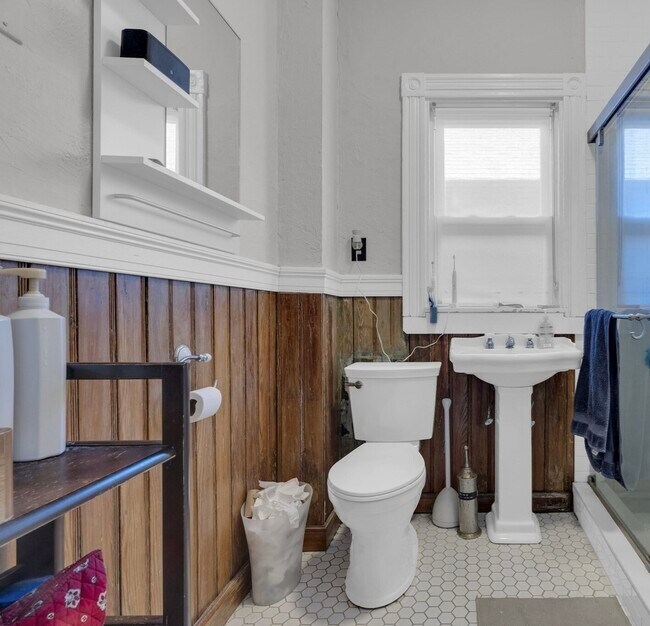 5 Sachem St unit Three, Roxbury Crossing, MA 02120 - photo 4