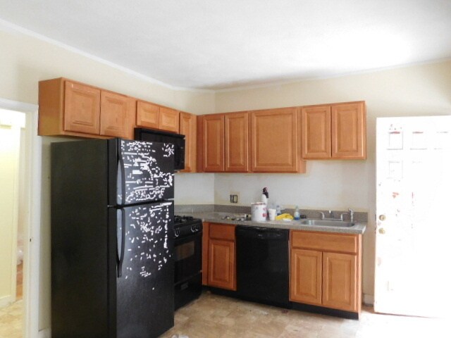 73 Empire St unit 2, Allston, MA 02134 - photo 2