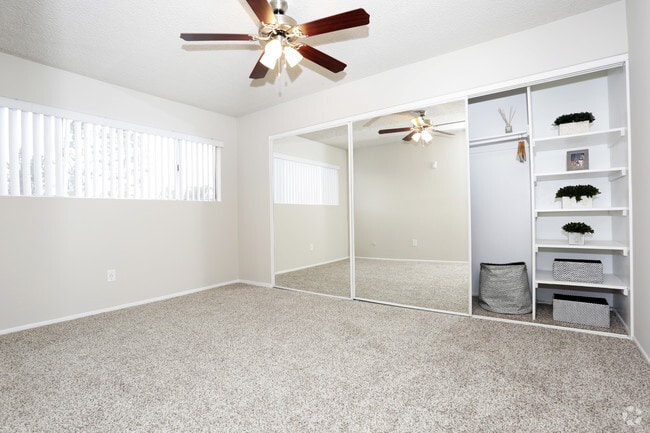 Park Grove, Garden Grove, CA 92844 - photo 4