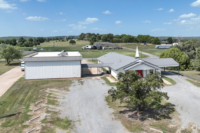 Fort Gibson Christian Academy is a small private school in Fort Gibson, OK.