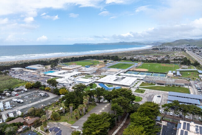 Morro Bay High School