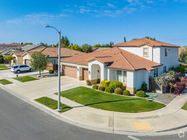 Spanish-Style Homes in This Subdivision Feature Tiled Roofs in Tulare
