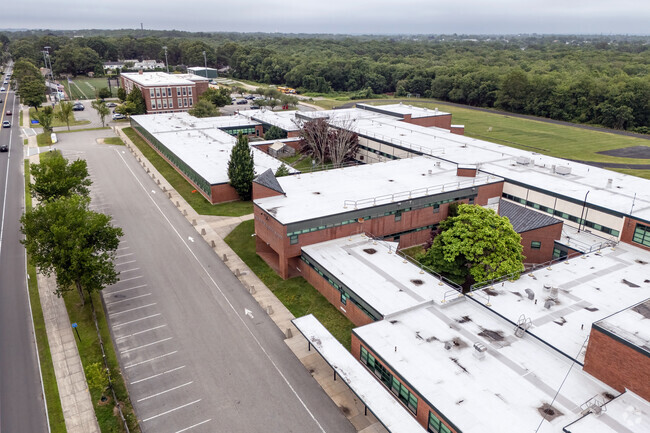 Arboreal courtyards create sumptuous learning spaces at Dartmouth Middle School.