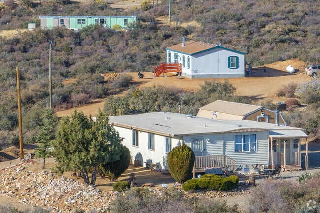 Wilhoit offers spacious manufactured homes in a peaceful setting.