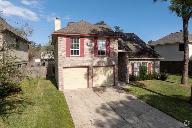 Pasadena, TX, offers a mix of ranch-style, colonial, and modern homes.