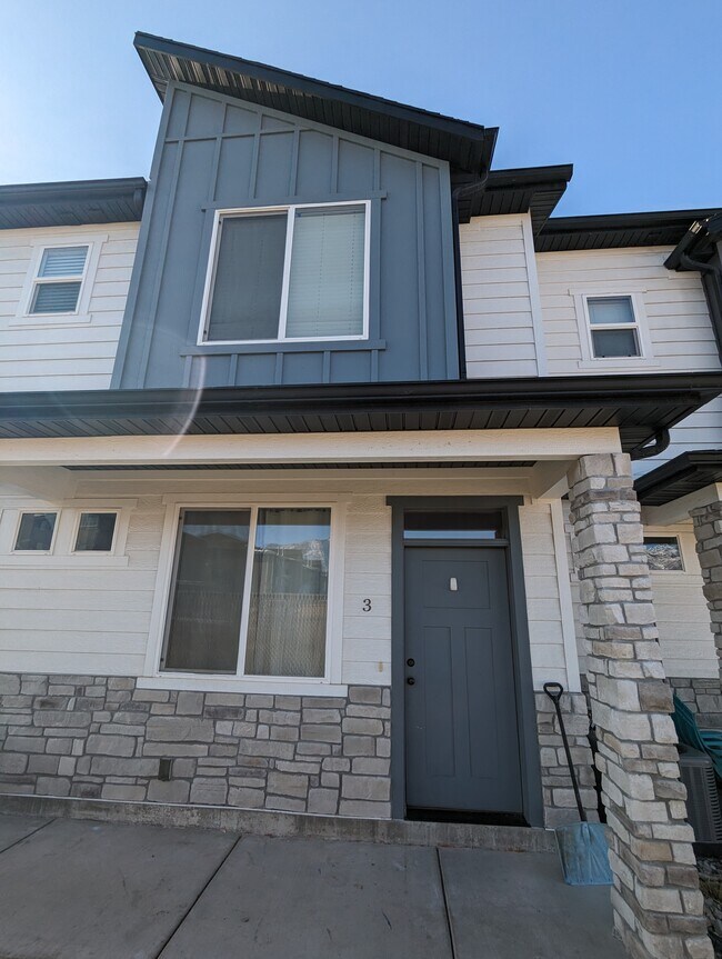 275 E 1725 N, North Logan, UT 84341