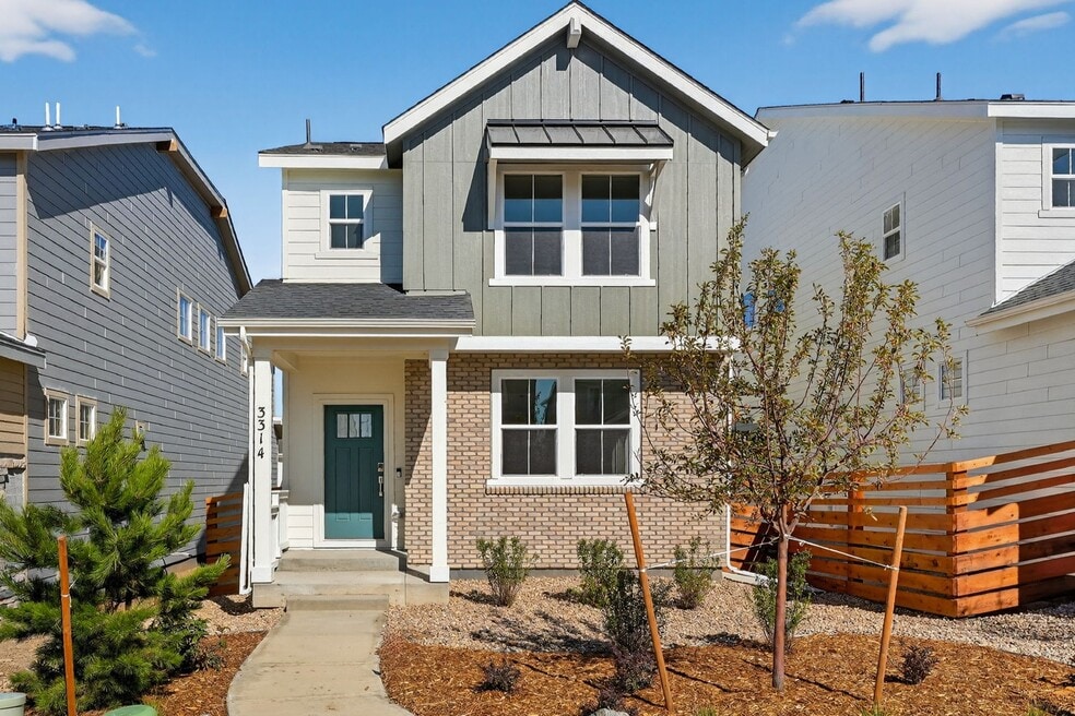 3314 N Catawba Way, Aurora, CO 80019 - photo 1