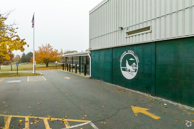 Jamestown Lawn School has 193 students in grades 5-8 with a student-teacher ratio of 10 to 1.