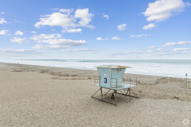 Enjoy quiet beaches year-round at Hollywood Beach.