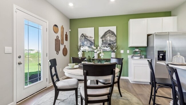 6815 Henley Way, Indianapolis, IN 46221 - photo 7