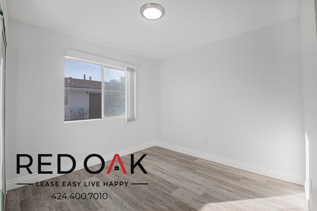 6853 Agnes Ave unit 2, North Hollywood, CA 91605 - photo 3