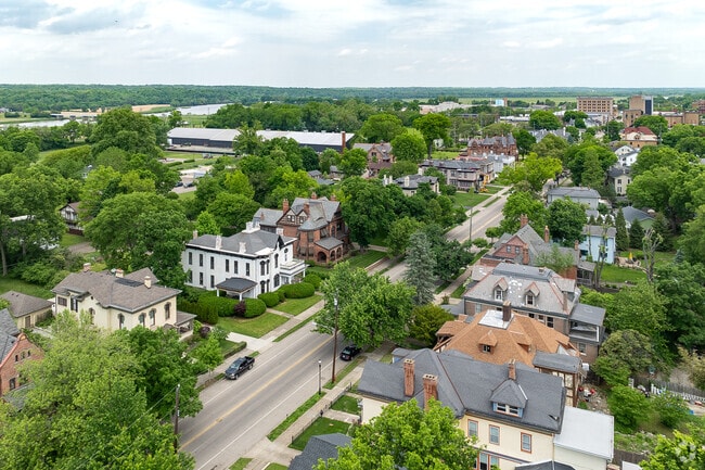 The average household income in South Middletown is around $60,892.