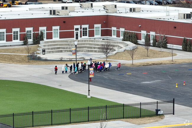 Parnassus Preparatory School - School of Logic has a student-teacher ratio of 17 to 1.