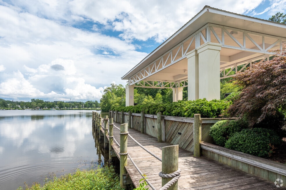 Woodlake_1028965_CN_071625