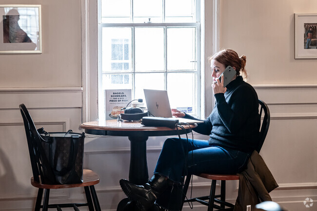 The Blue House combines the charm of over 200 years of history, with decent wifi for working.