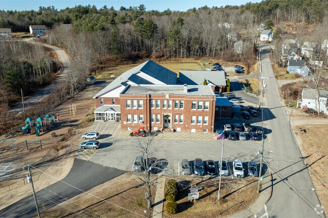 Milton Elementary School is a public school in Strafford County.