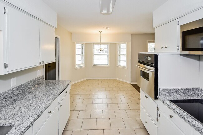 9077 Neil Ave, Olive Branch, MS 38654 - photo 7