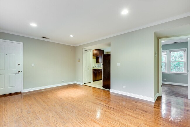 Brummel 623-631 Evanston, Evanston, IL 60202 - photo 6