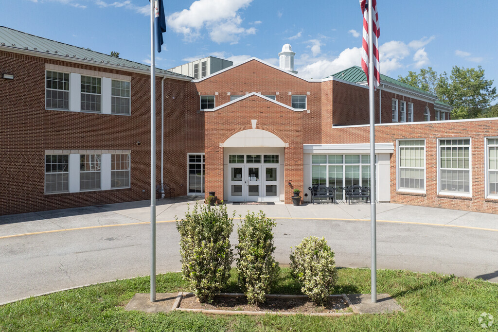 Clearbrook Elementary epitomizes academic excellence in Roanoke.