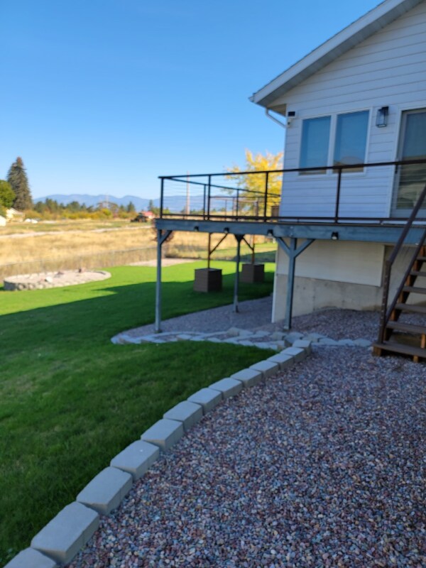 107 Orchard Park Ln, Polson, MT 59860