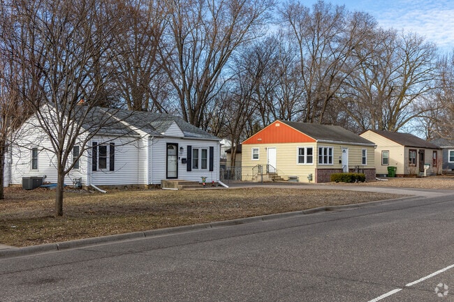 Modest homes with small city lots comprises the majority of residences in the Forest neighborhood.