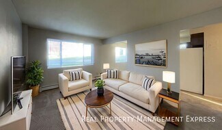 3709 S Cathy Ave Unit 1, Sioux Falls, SD 57106