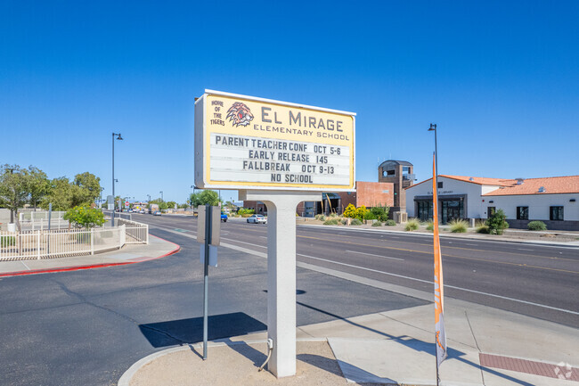 El Mirage Elementary School's inviting monument sign in El Mirage.