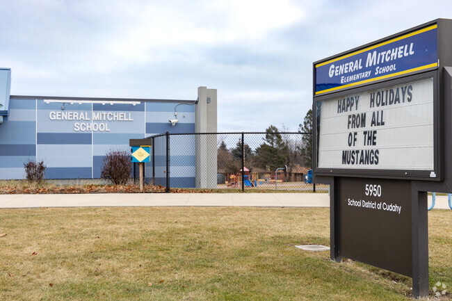 Mitchell Elementary is a wonderful  public school in Cudahy, WI.
