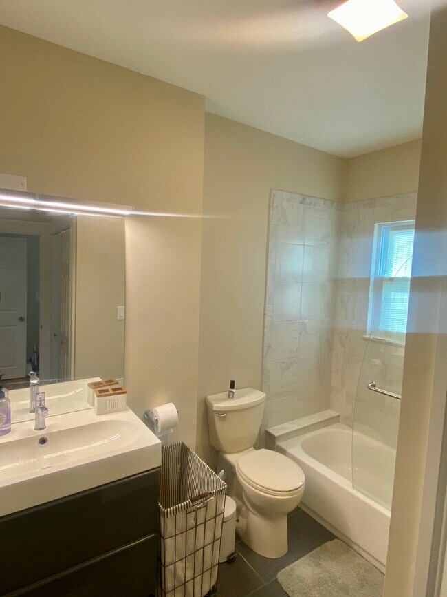 18 Chandler St unit 2, Somerville, MA 02144 - photo 4