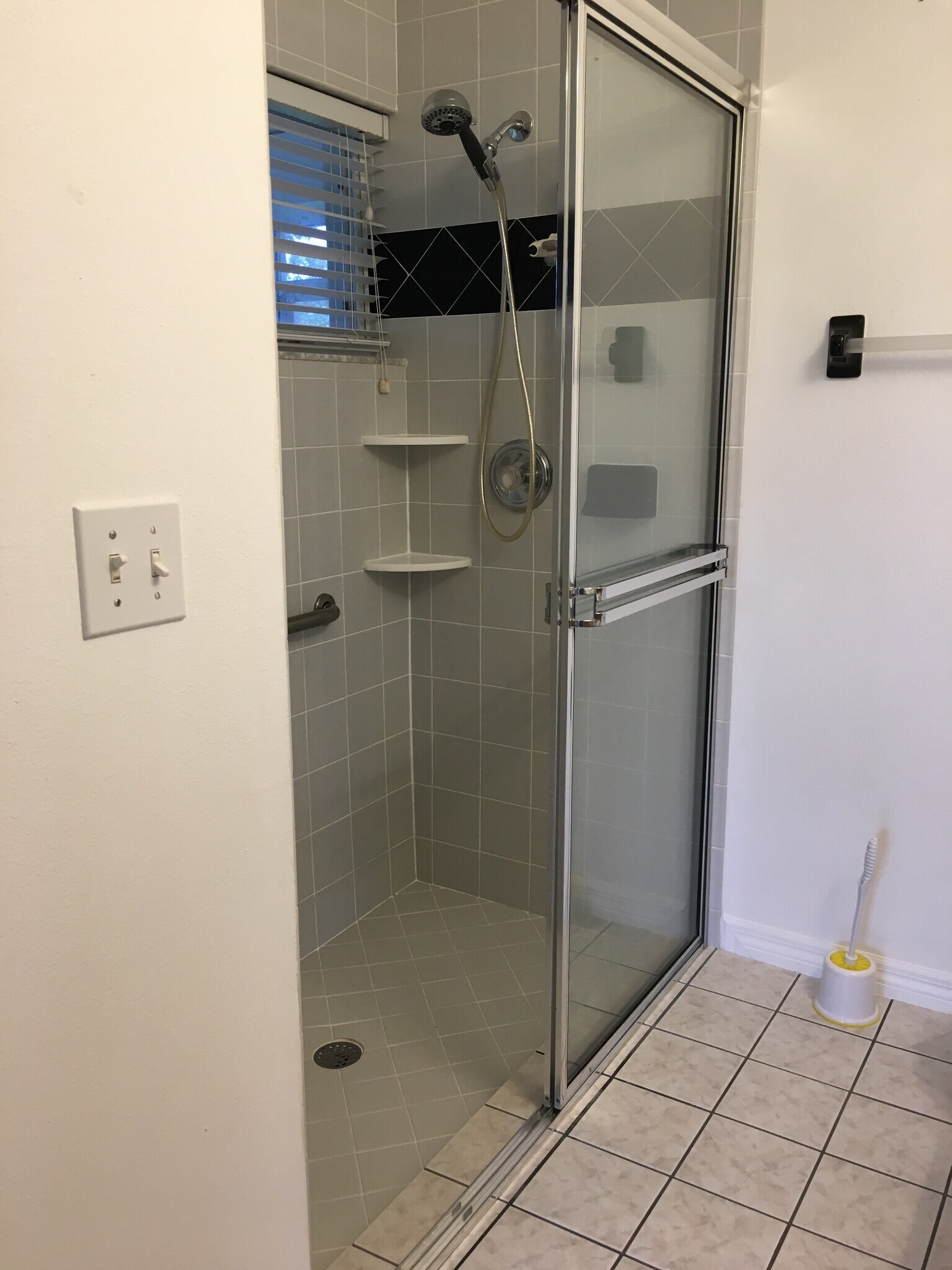 Bathroom Shower - NO Bathtub