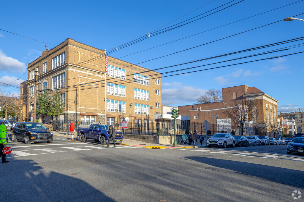 St. Joseph of the Palisades Elementary School, West New York NJ ...