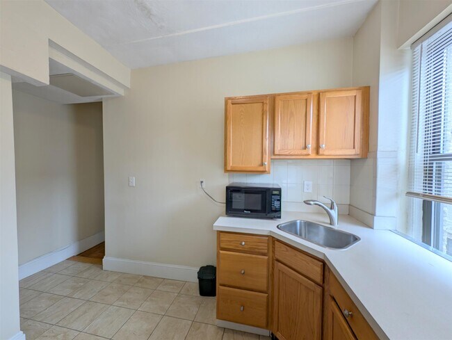 50 Hancock St unit 7, Cambridge, MA 02139 - photo 4