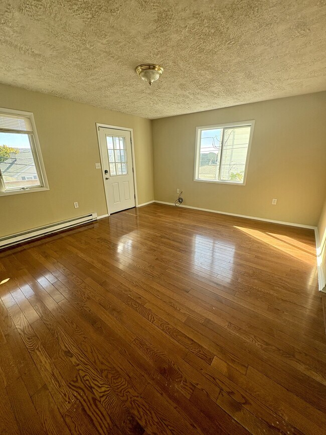 150 S Sumner Ave, Scranton, PA 18504