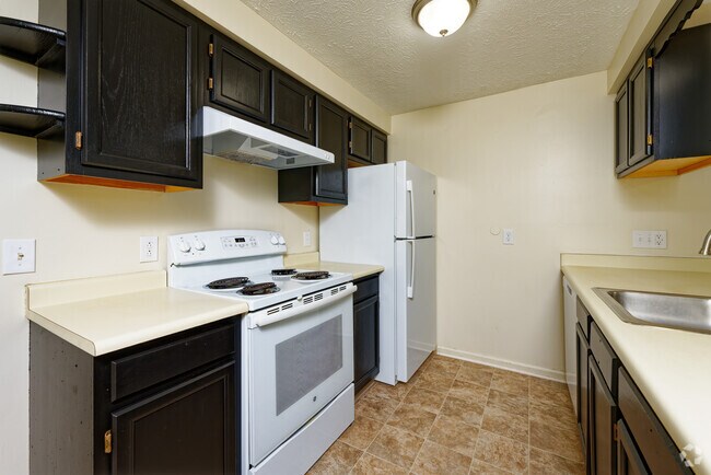 2BR, 1.5BA-1,000SF Kitchen