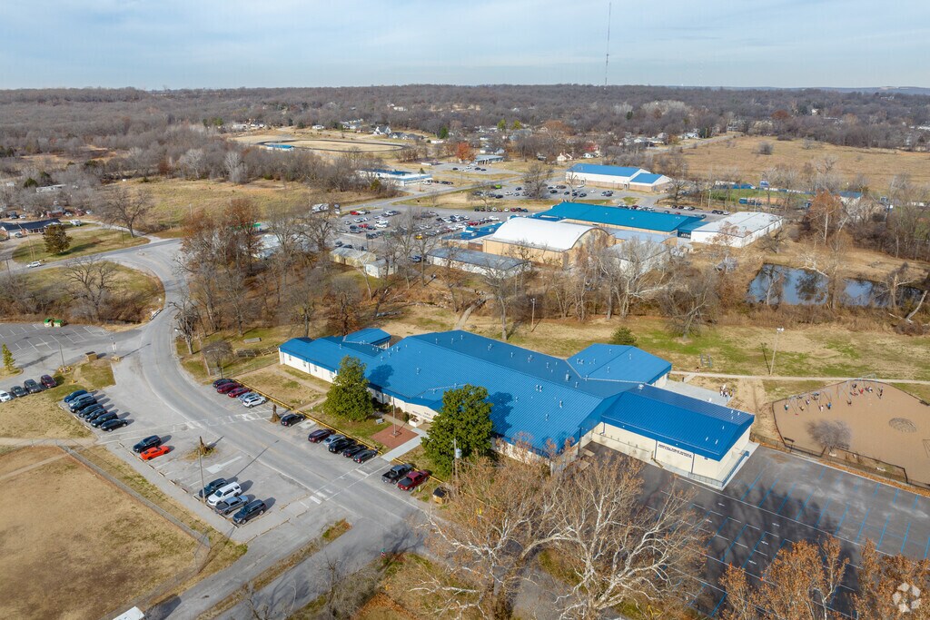 Berryhill High school challenges students by offering an all-encompassing curriculum.