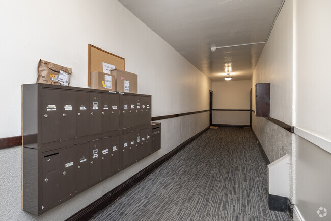 Mail Center