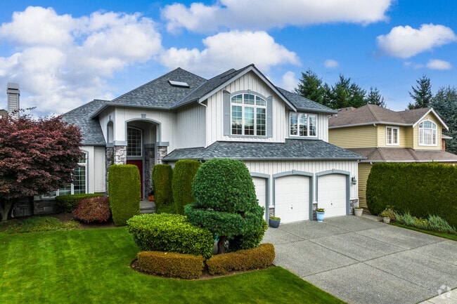 Residents can relax and unwind in their Canyon Creek-39th SE sanctuary.